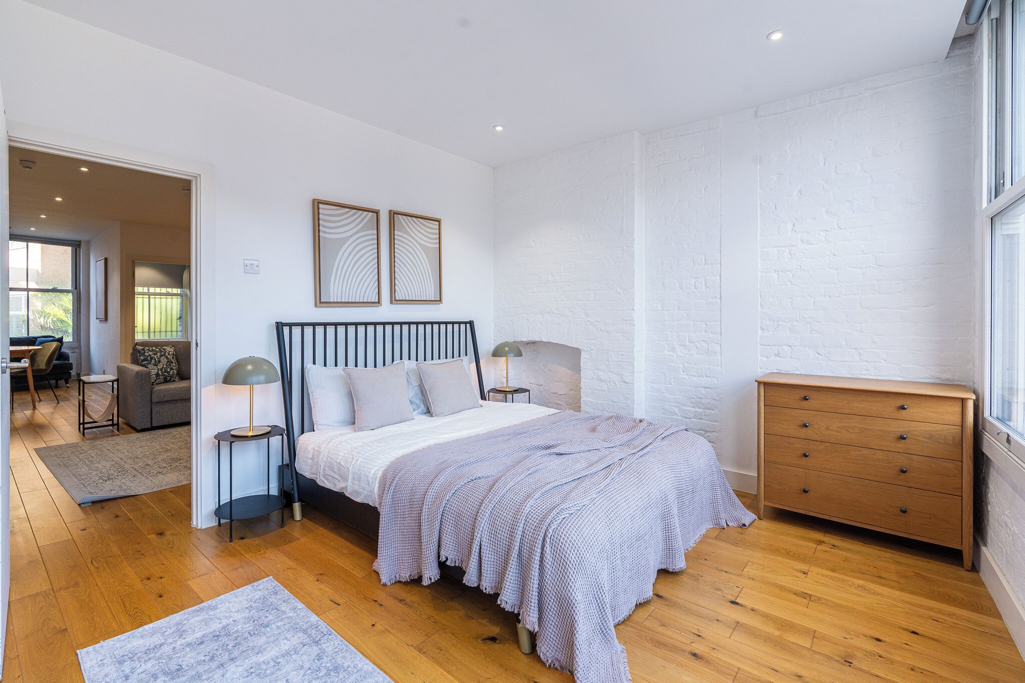 1 soverom, strykejern/-brett, reiseseng for barn og wi-fi (inkludert)