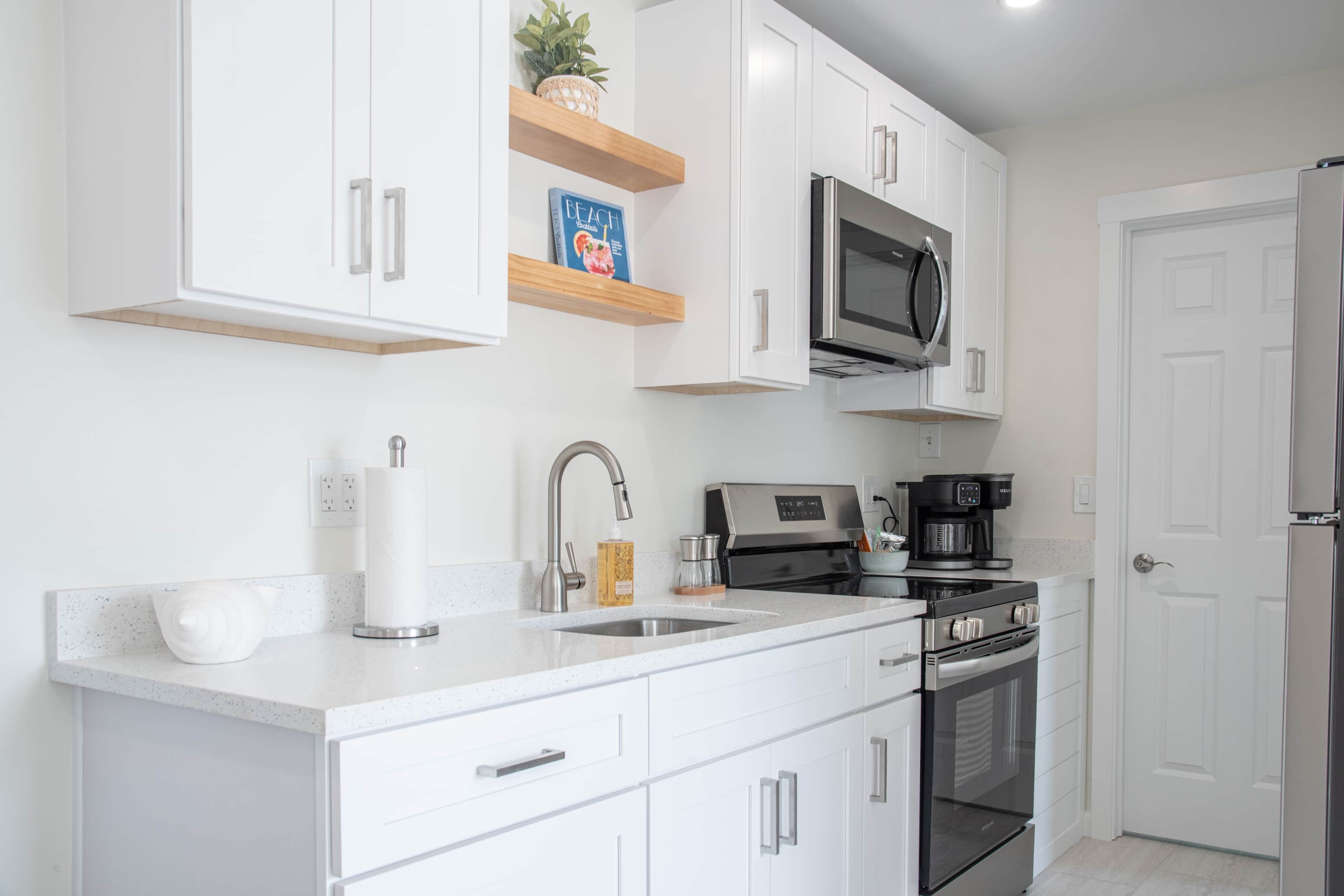 Microwave, oven, stovetop, coffee/tea maker