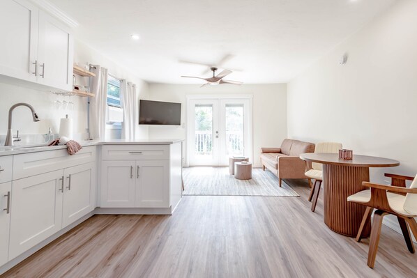 Smart TV, books, music library, stereo