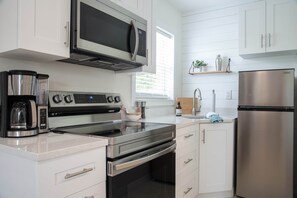 Microwave, oven, stovetop, coffee/tea maker