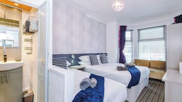 Internet, bed sheets