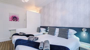 Internet, bed sheets