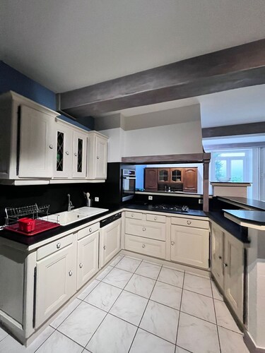 In the center of France and in the countryside, discover the large Terroliers gîte.