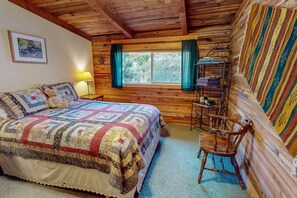 Iron/ironing board, free WiFi, bed sheets - `Sunrise` formally Queens Court  Wallowa lakefront (Joseph)