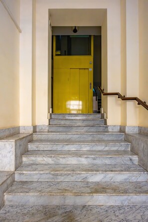 Interior - Oasis Flat near San Gregorio Armeno (Naples)