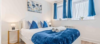 Couples- Business- Sleeps 2- Wifi- Pets- Parking