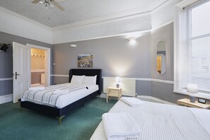 Room - Hayy 5-Bedroom Contractor Stay Huddersfield (Huddersfield)