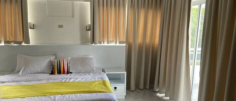 In-room safe, blackout curtains, soundproofing, free WiFi