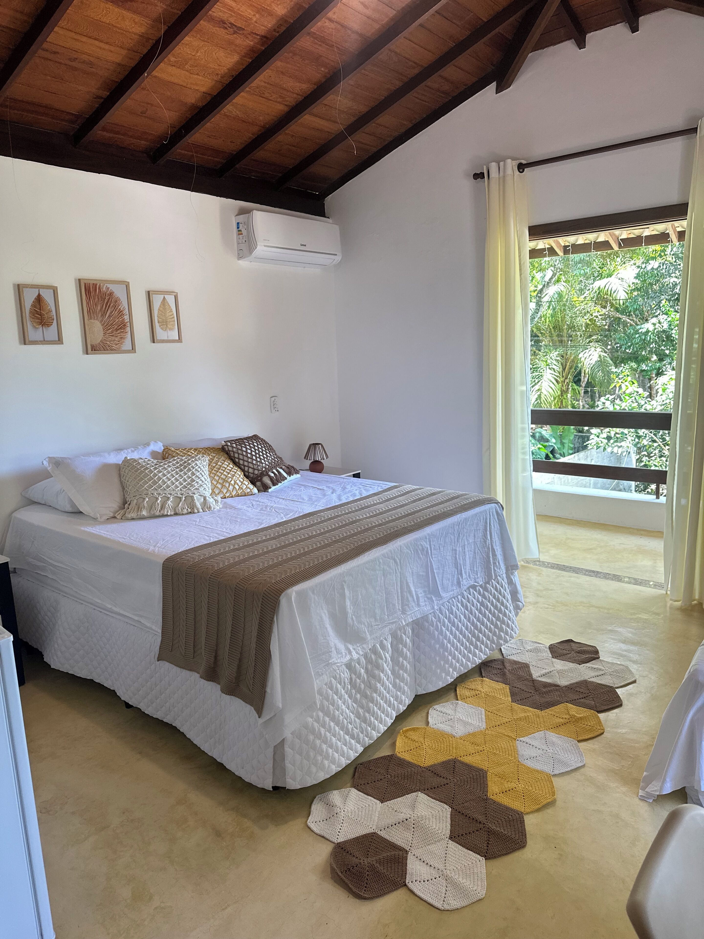 Premium Triple Room, Lanai, Pool View | Blackout drapes, iron/ironing board, free WiFi