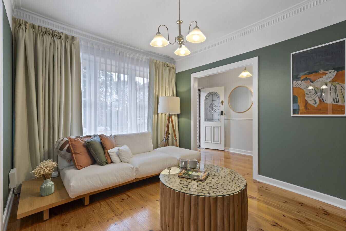 TV, fireplace, stereo, offices