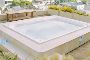 Outdoor pool - Cartagena Beach Resort (Cartagena)