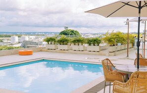 Outdoor pool - Cartagena Beach Resort (Cartagena)