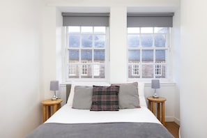 Apartamento conforto, para não fumantes | Ferros/tábuas de passar roupa, Wi-Fi de cortesia