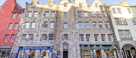 Comfort Apartment, Non Smoking | City view