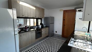 Family Loft, Mountain View | Private kitchen