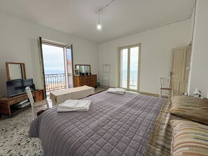 Dobbeltværelse - 1 dobbeltseng - byudsigt | Gratis Wi-Fi