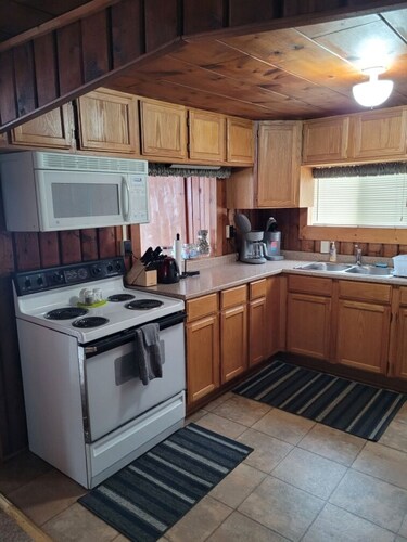 Lake Front cabin in Houghton Lake
