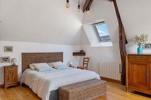 Iron/ironing board, WiFi, bed sheets - 3-Star House "At the Crossroads of the Castles" (Le Controis-en-Sologne)