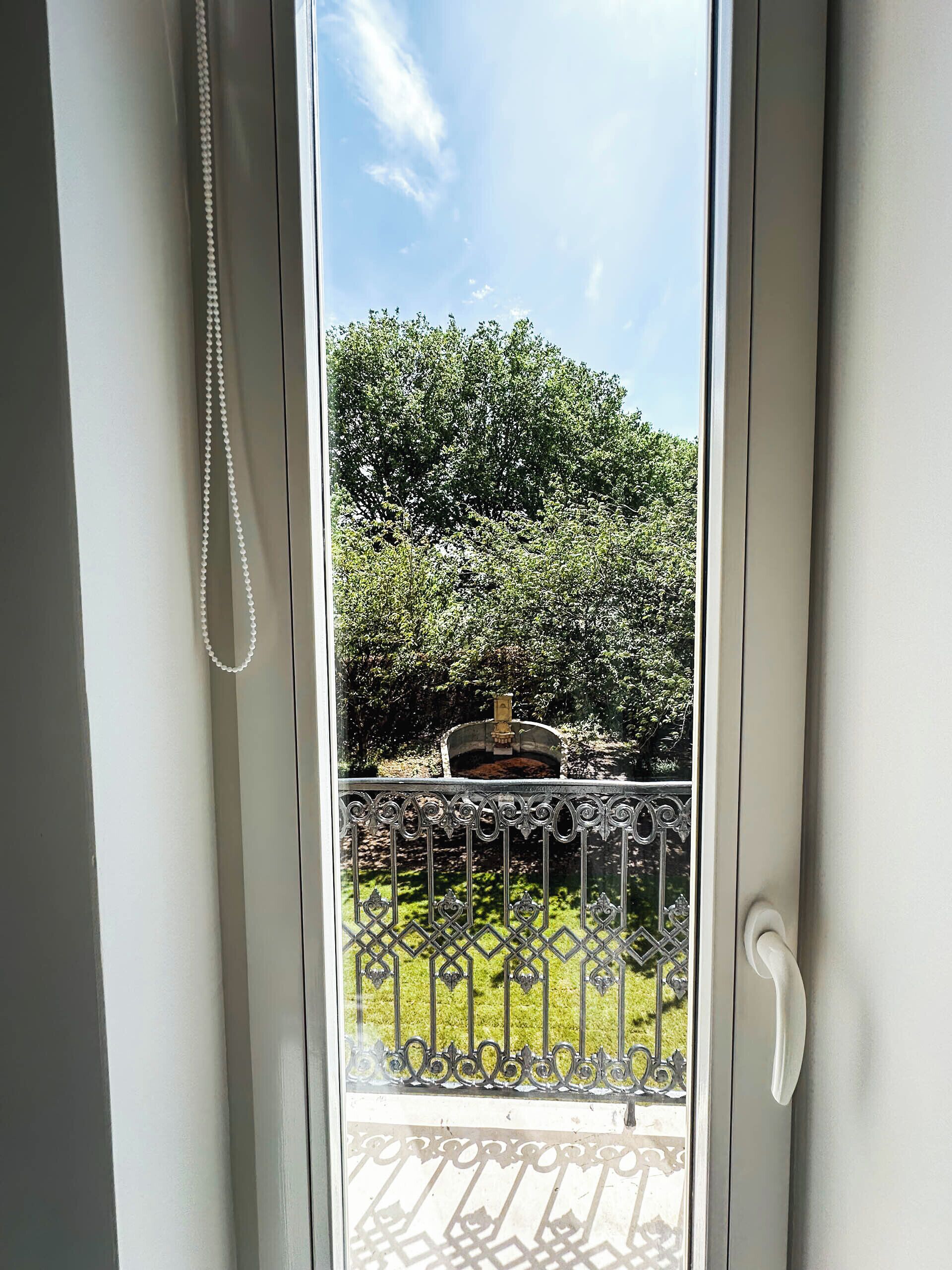 Geluiddichte muren, een strijkplank/strijkijzer, gratis wifi