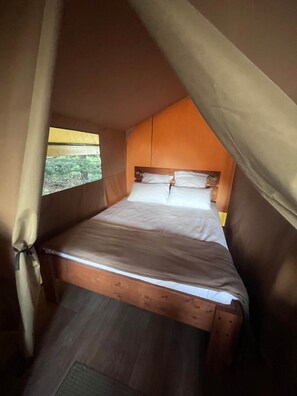 Room - Aventura Lodge - Comfortable camping in the heart of nature (Satillieu)