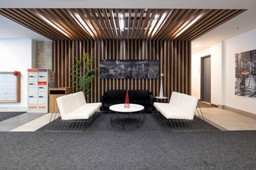 Buchanan *605* - Midtown Luxe Loft + gym