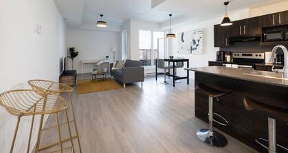 Buchanan *609* - Midtown Luxe Loft + gym