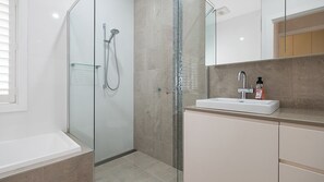 Shower, towels - Beautiful spacious pet friendly home just steps to the ocean (Nelson Bay)