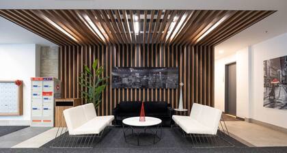 Buchanan *705* - Midtown Luxe Loft + gym