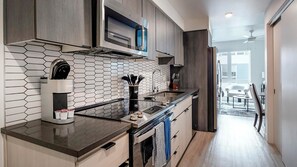 Fridge, dining tables - Landing | Beautiful Studio, Clubhouse, Gym (Tempe)