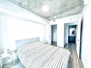 Iron/ironing board, WiFi - Romema *301* - Condo Luxe 2 bdr (Montreal)