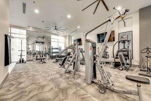 Fitness facility - Landing | Modern 2BD, Clubhouse (Arlington)