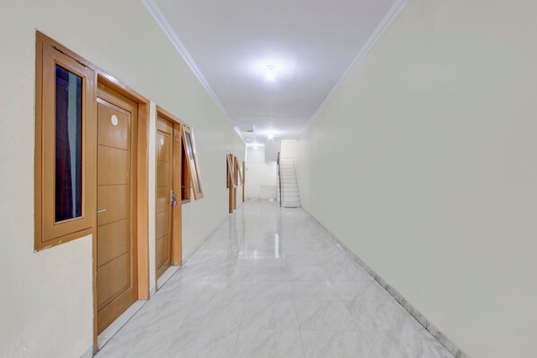 Interior detail - Hotel O near Trans Studio Theme Park (Bali)