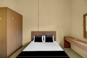 Deluxe Double Room - Hotel O near Trans Studio Theme Park formerly Cyloam Residence (Kuta)