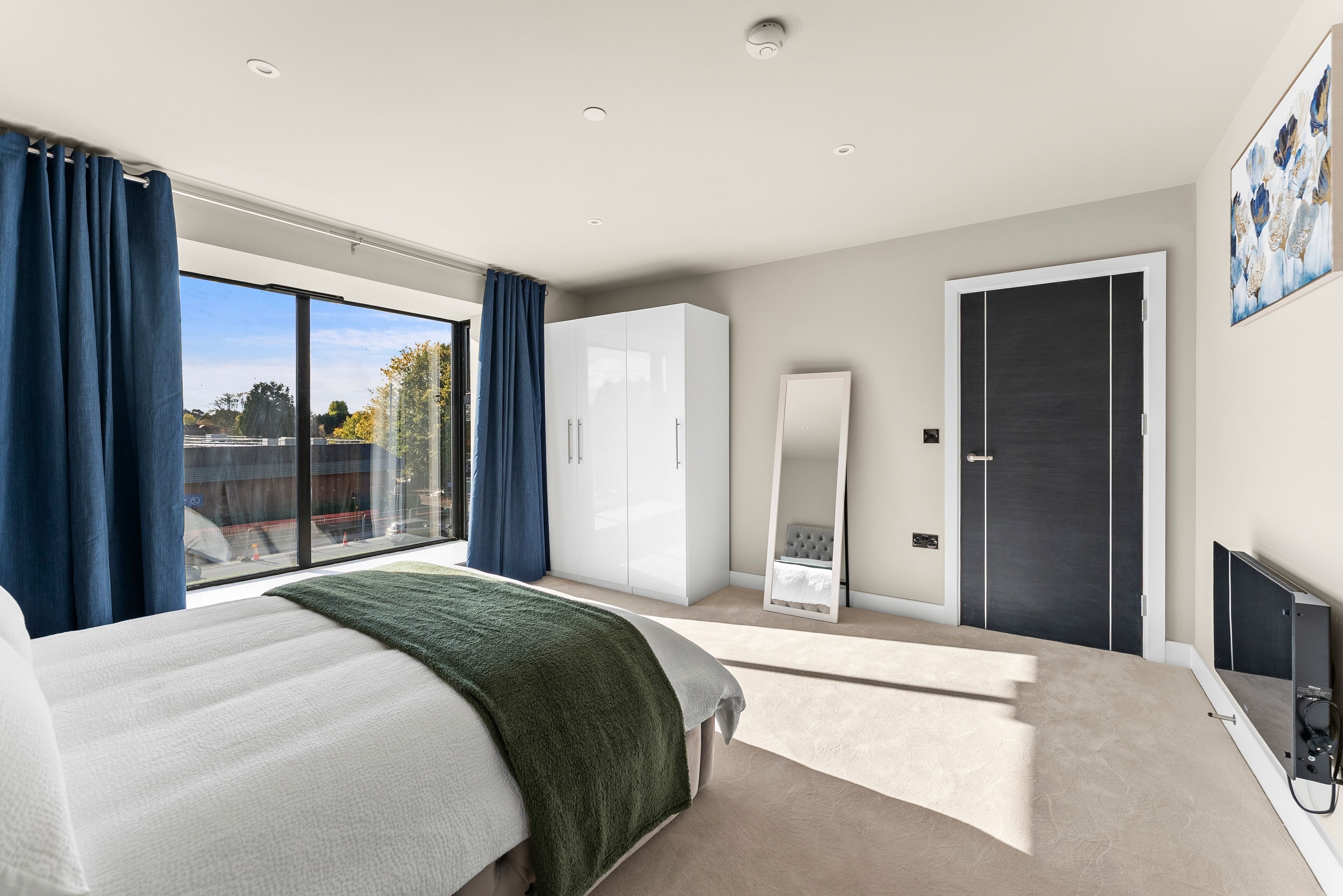 熨斗/熨衫板、上網、床單