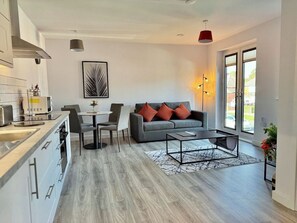 Interior - Boutique Abode in York with Parking (York)