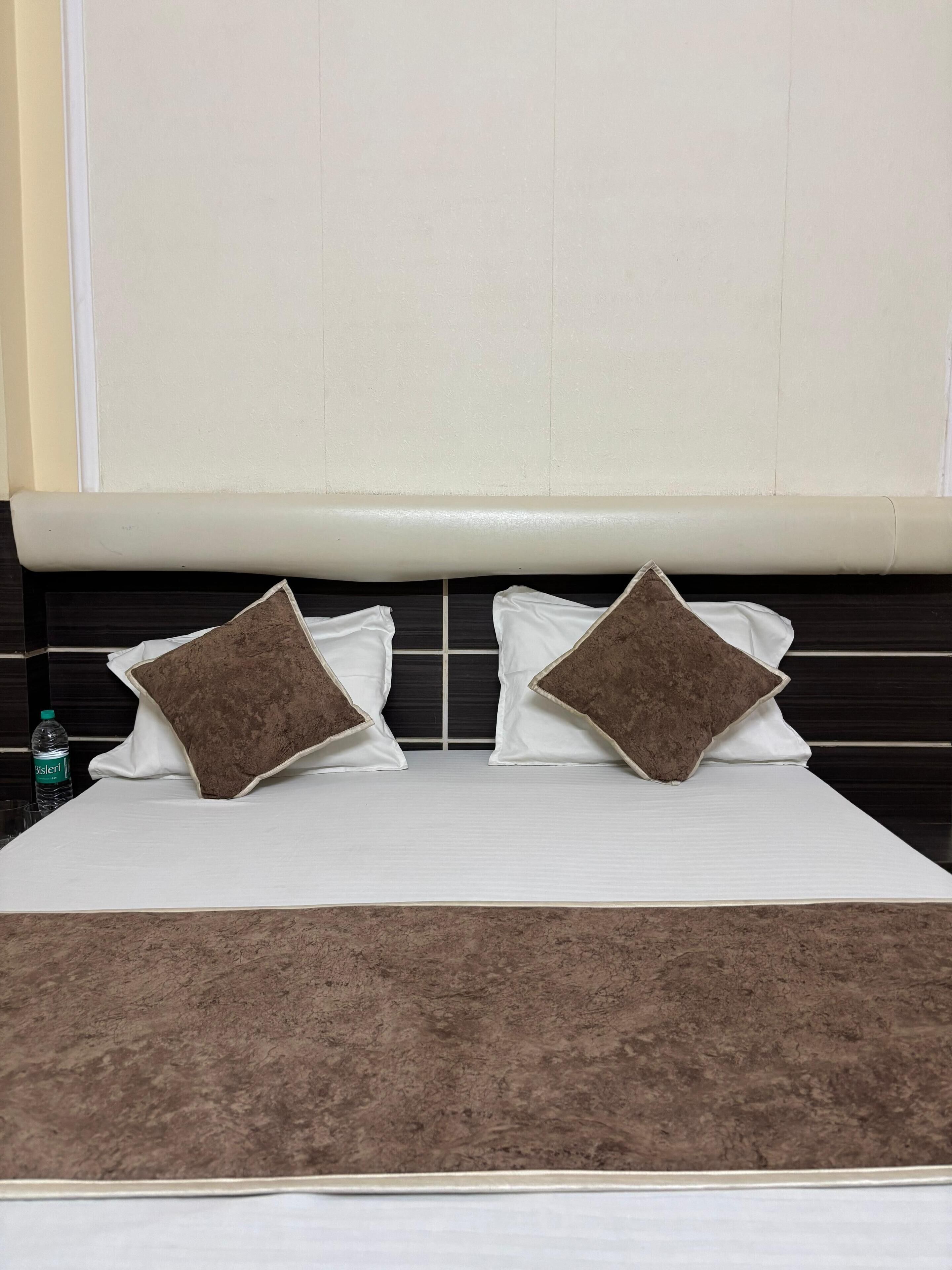 Deluxe Double Room, City View