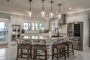 Fridge, microwave, oven, stovetop - Luxurious Coastal Home with Heated Pool and Views (Dauphin Island)