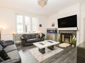 Living area - Beechwood House (Glossop)
