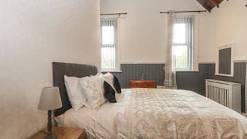 7 bedrooms, individually decorated, individually furnished, free WiFi