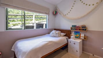 Casa familiar, 5 habitaciones, vistas al mar | Tabla de planchar con plancha y wifi gratis