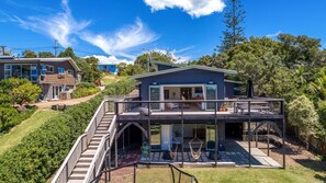 Family House, 5 Bedrooms, Sea View | Exterior - Onetangi Seaview Residence (Waiheke Island)