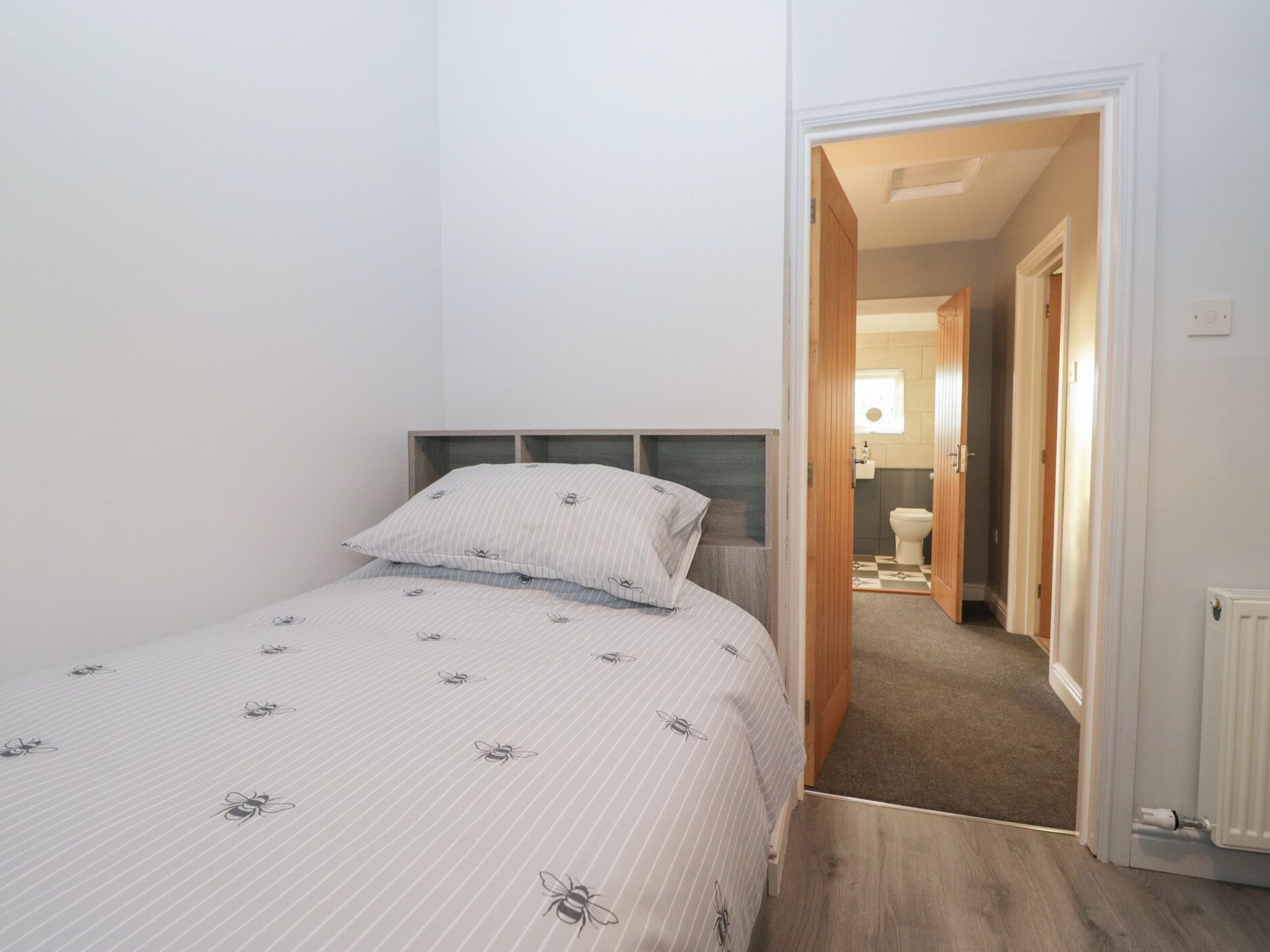 3 bedrooms, individually decorated, individually furnished, free WiFi