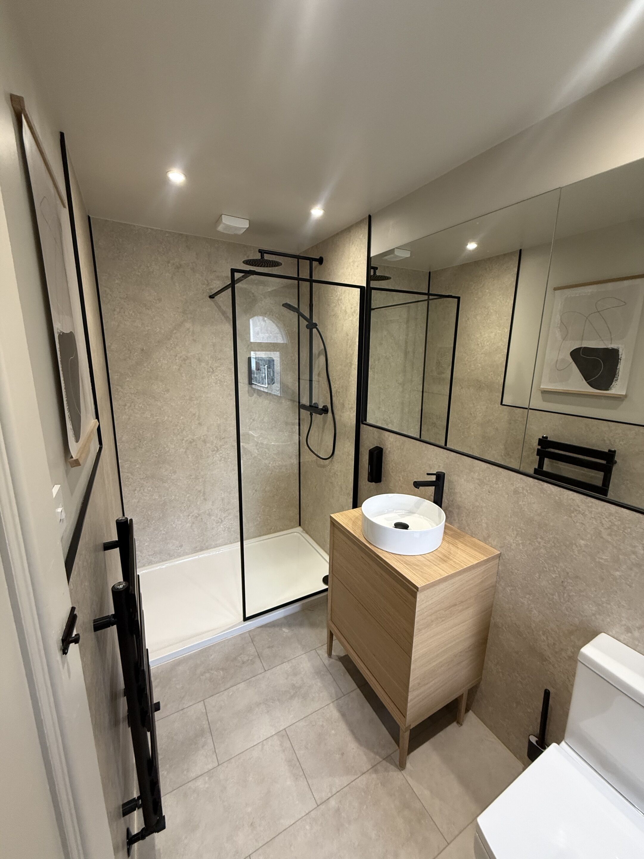 Deluxe Double Room, Garden View | Blackout drapes, iron/ironing board, free WiFi