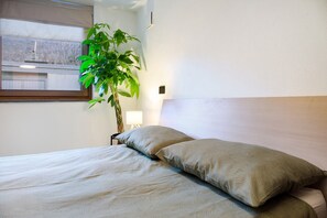 熨斗/熨衫板、Wi-Fi、床單、方便輪椅出入
