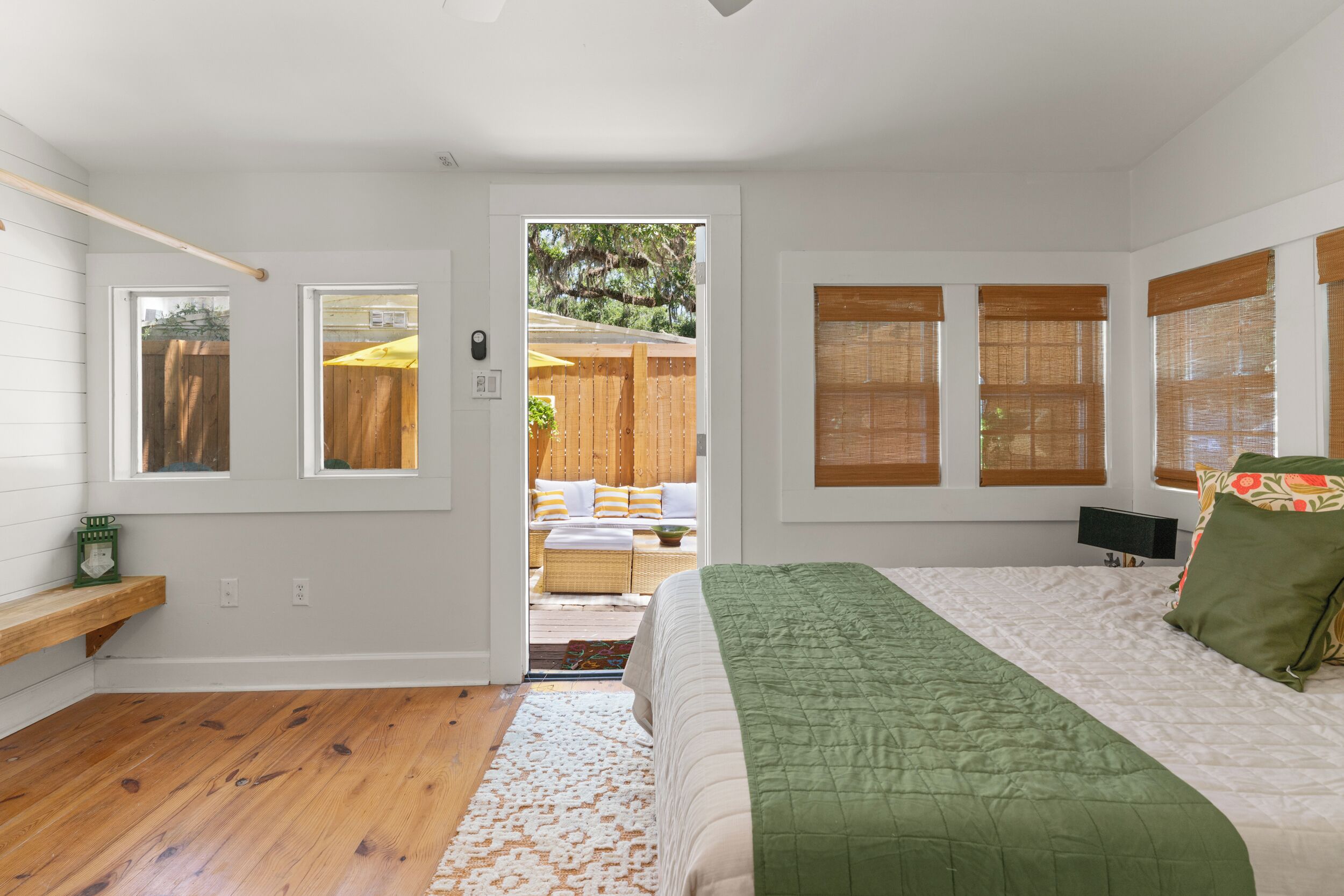 Fer et planche à repasser, Wi-Fi, draps fournis