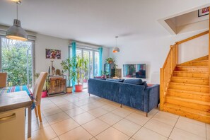 Interior - Bright house, ideal for exploring Bordeaux (Bordeaux)