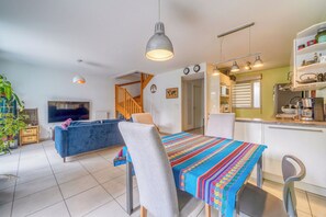 Interior - Bright house, ideal for exploring Bordeaux (Bordeaux)