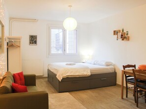 1 chambre, Wi-Fi, draps fournis