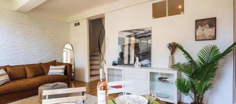 Spacious and bright house near Cannes