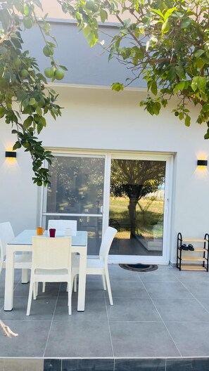 บริเวณภายนอก